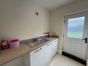 Photo 15- click for photo gallery